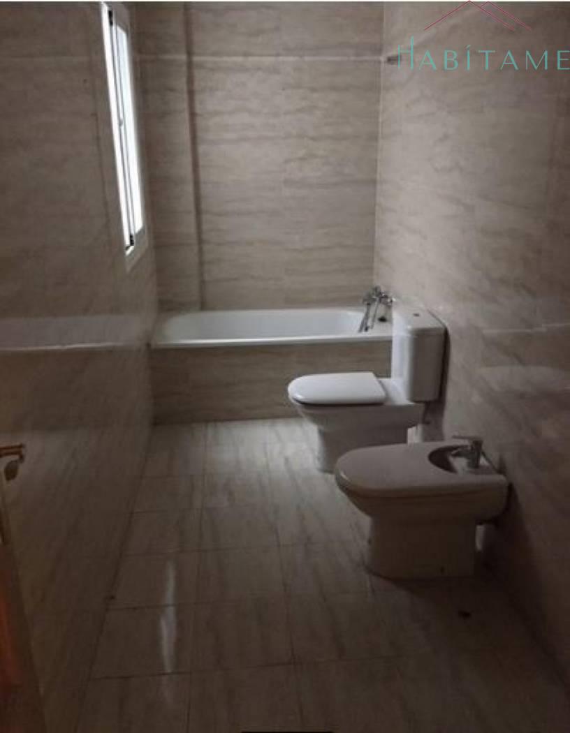 For sale of flat in Armilla