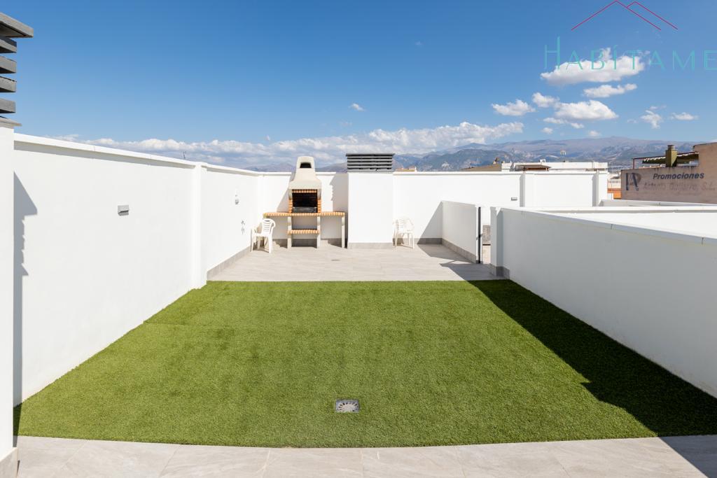 For sale of flat in Churriana de la Vega