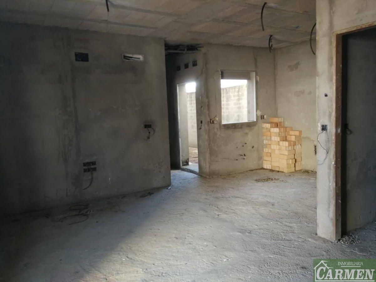 For sale of house in Paterna de Rivera