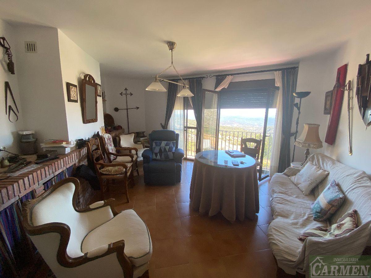 For sale of flat in Benaocaz