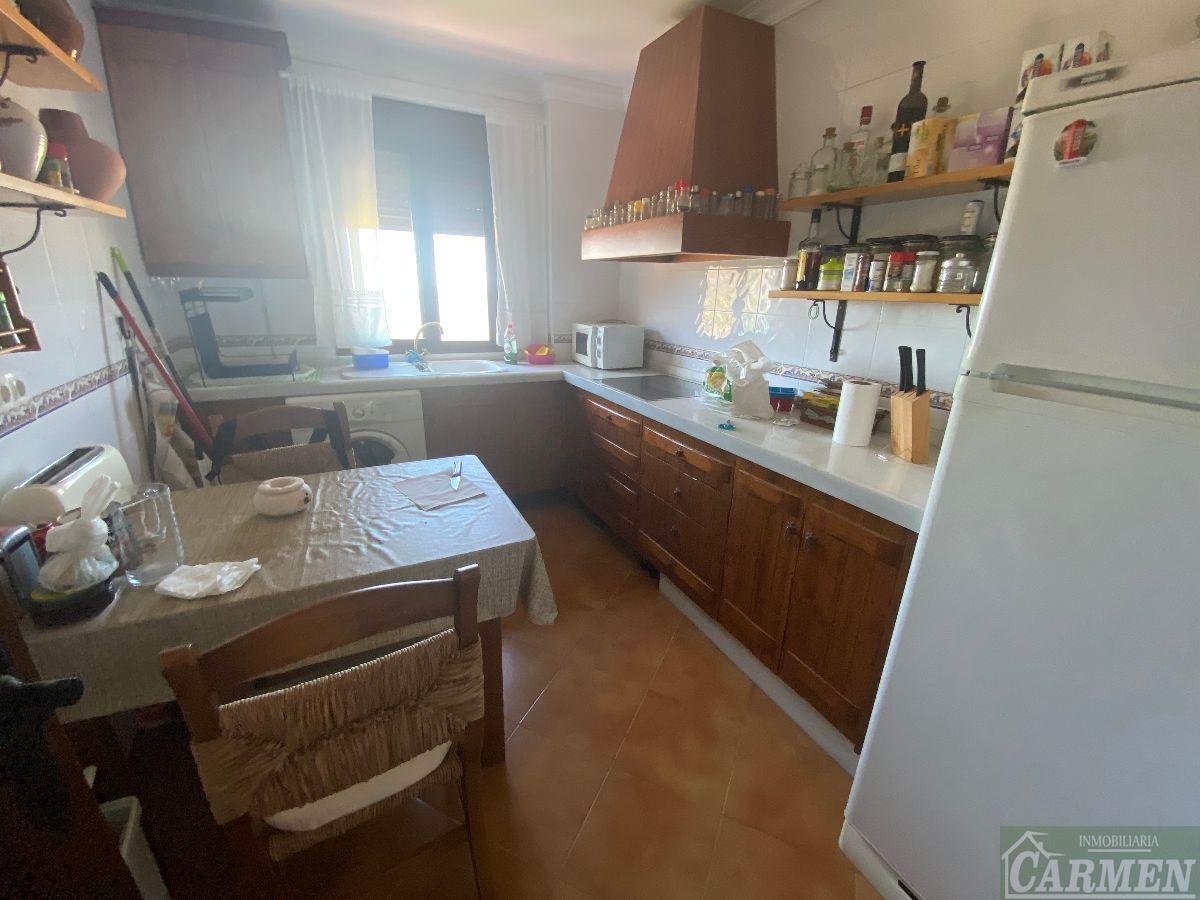 For sale of flat in Benaocaz