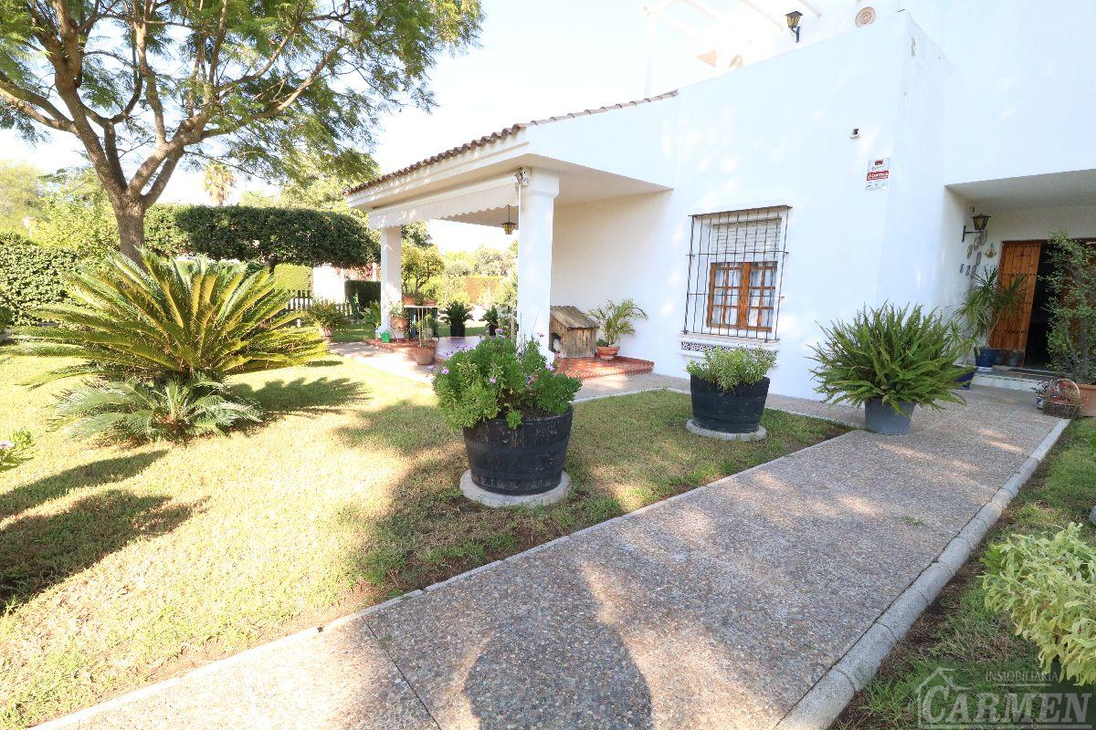 For sale of chalet in Jerez de la Frontera