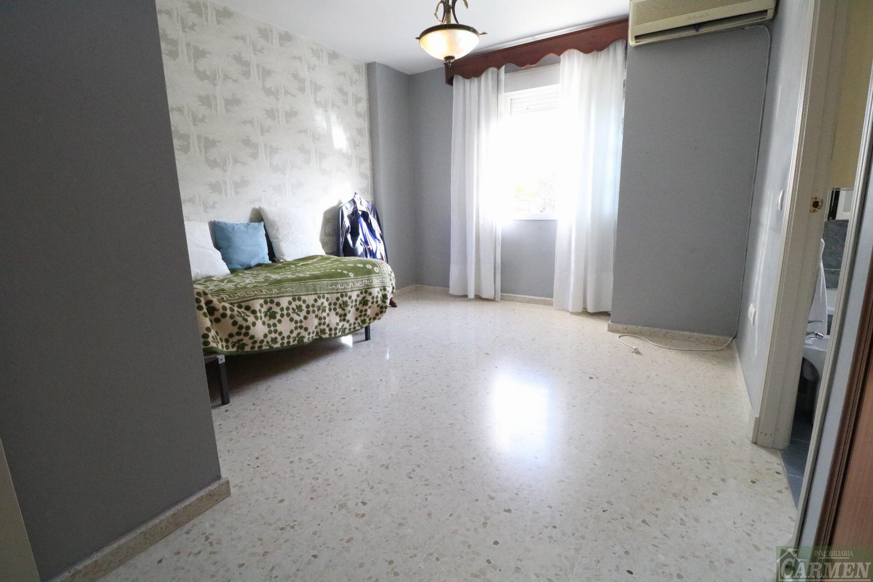 For sale of house in Jerez de la Frontera