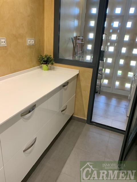 For sale of flat in Rota