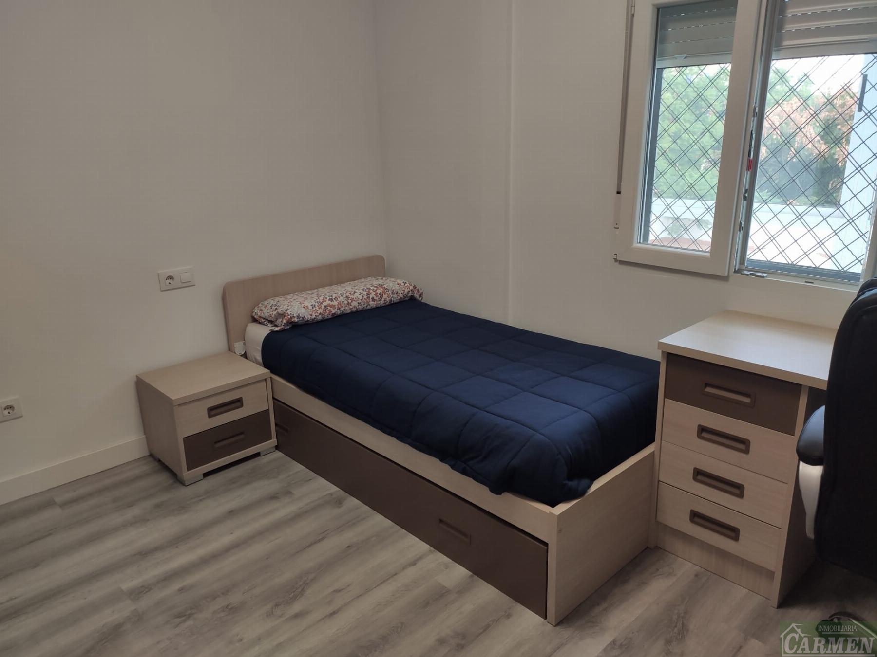 For sale of flat in Jerez de la Frontera