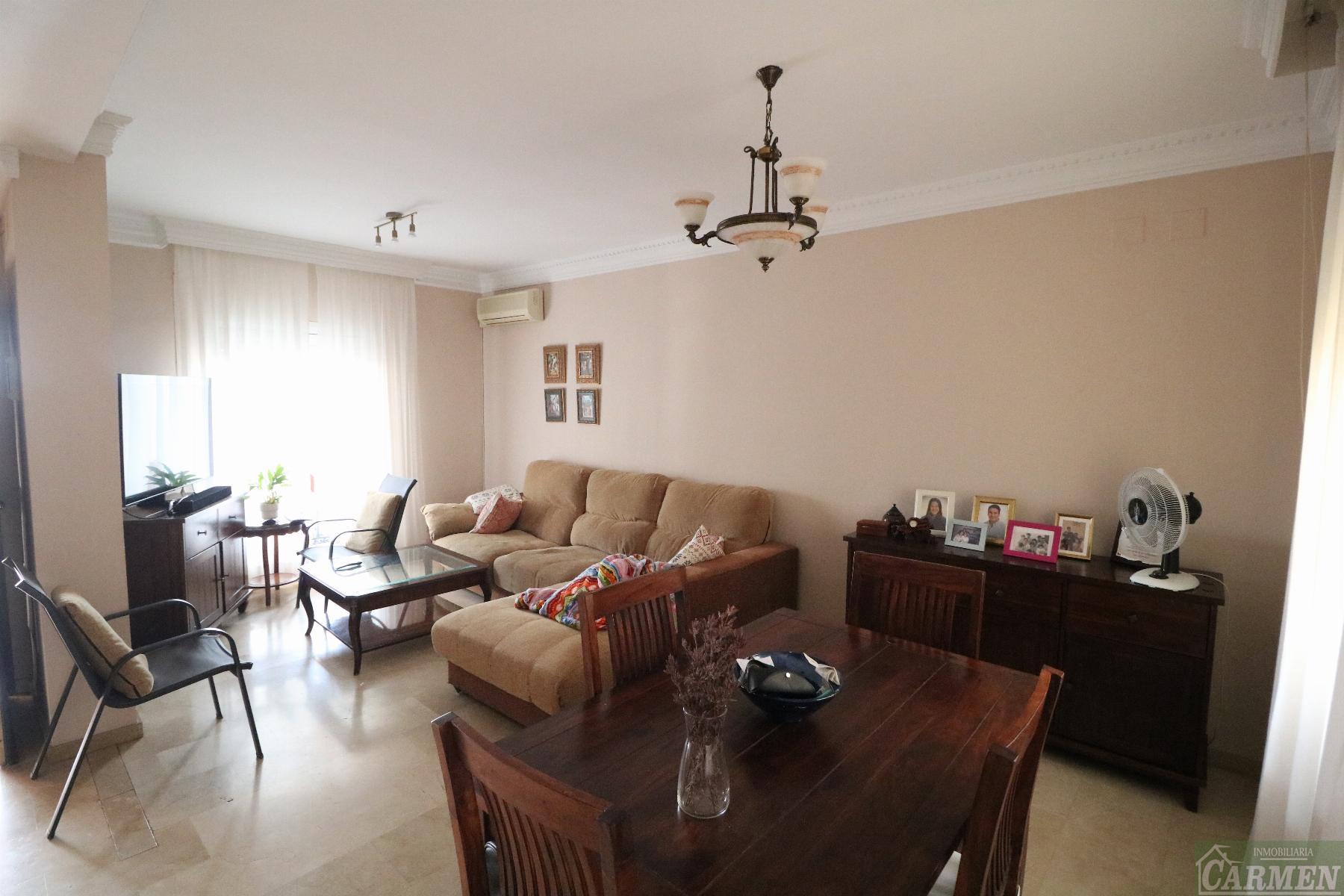 For sale of house in Jerez de la Frontera