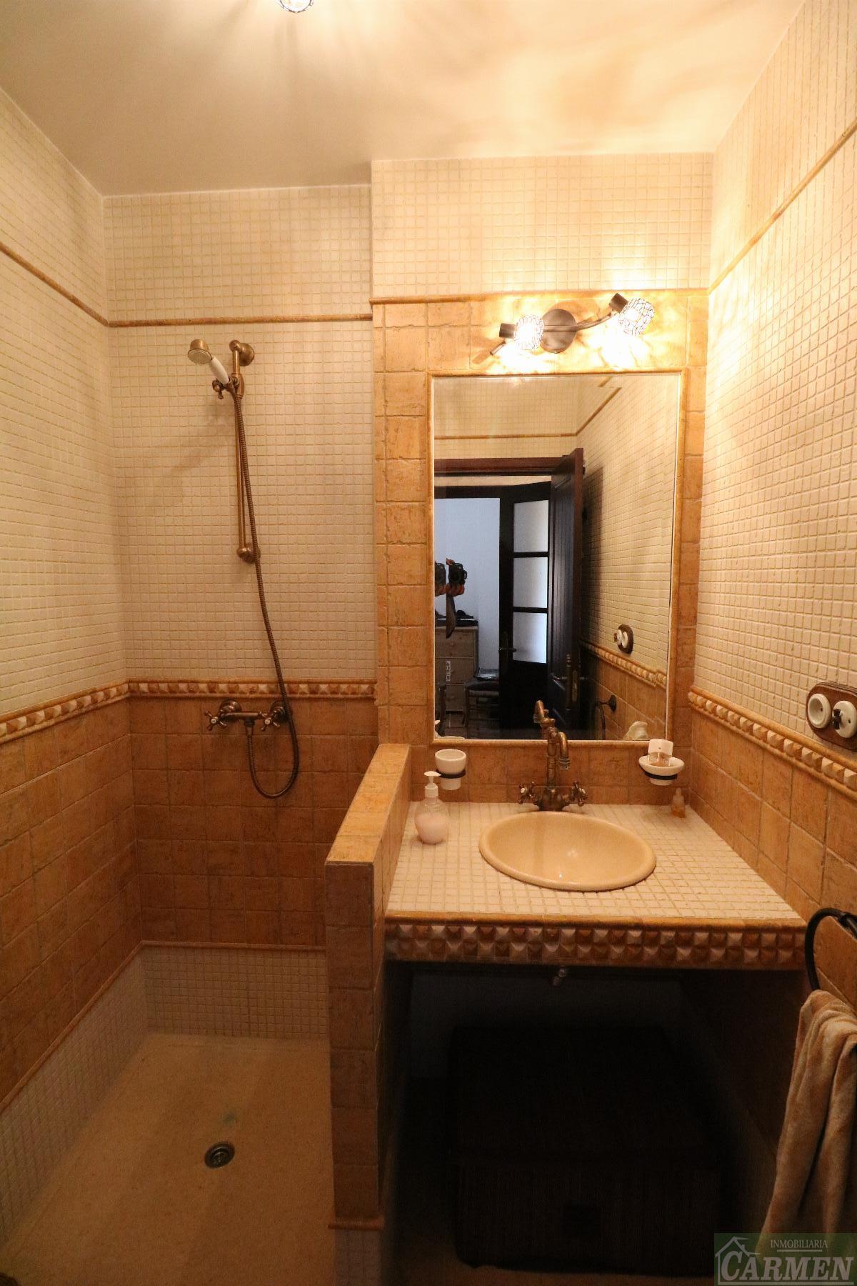 For sale of house in Jerez de la Frontera