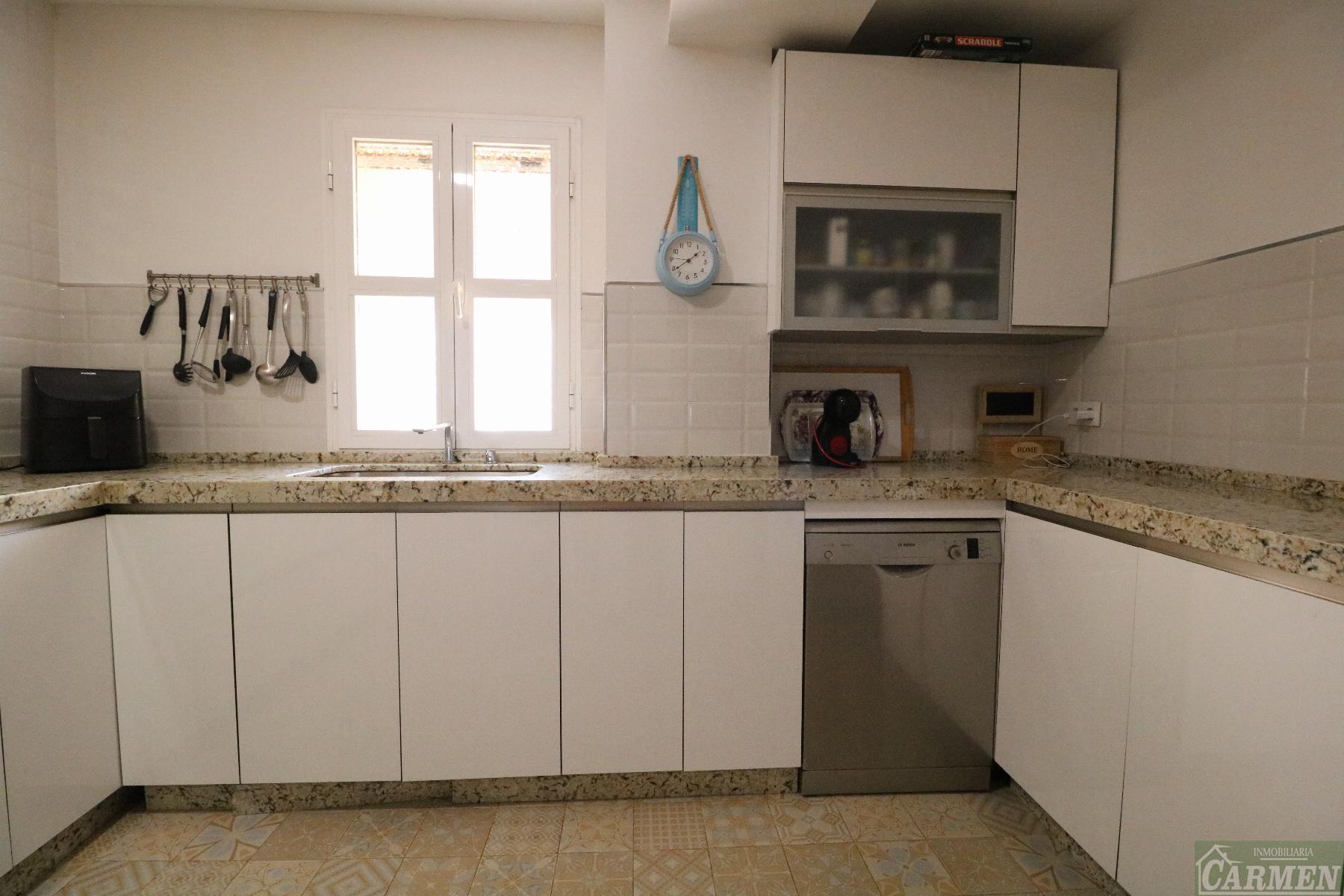 For sale of house in Jerez de la Frontera
