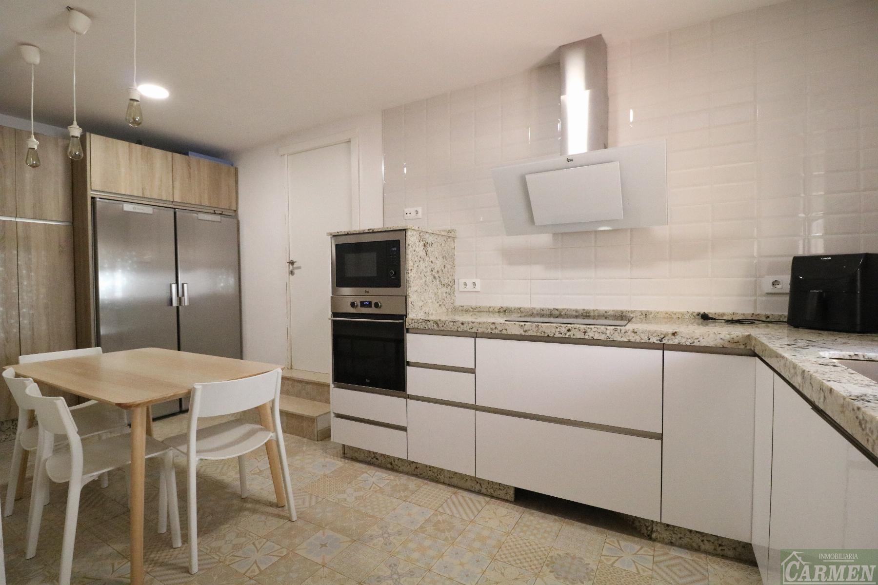 For sale of house in Jerez de la Frontera