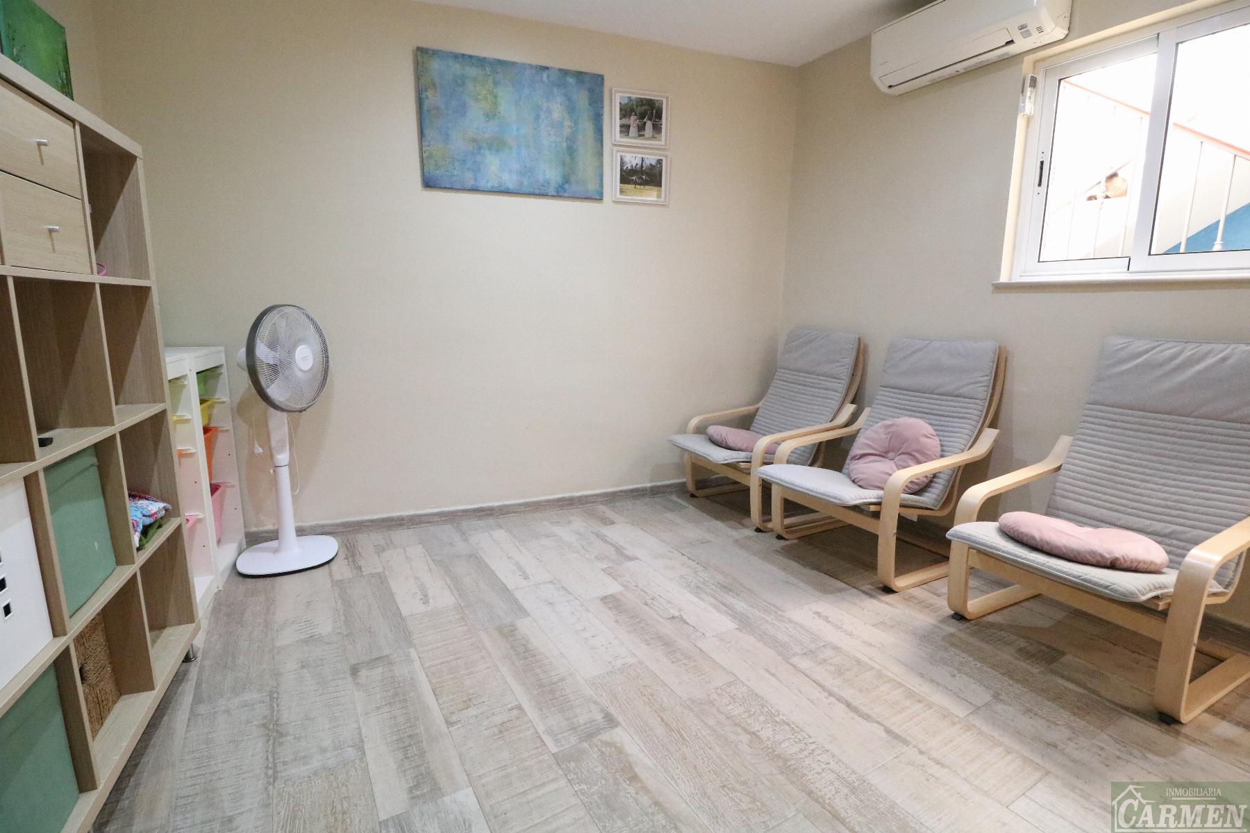 For sale of house in Jerez de la Frontera