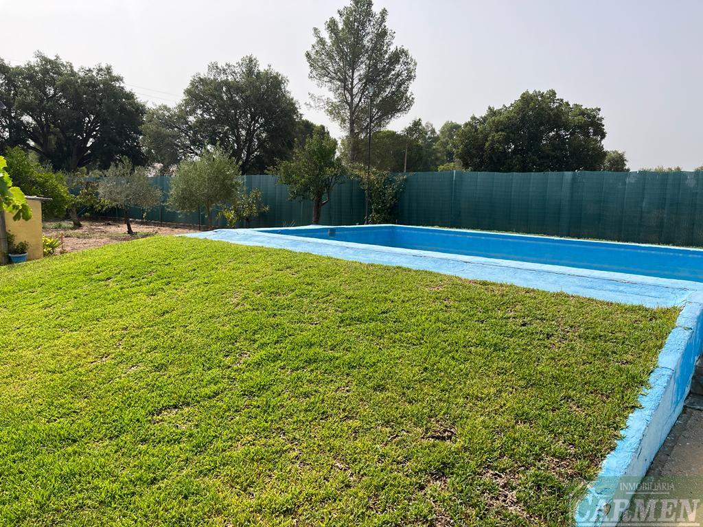 For sale of house in San José del Valle