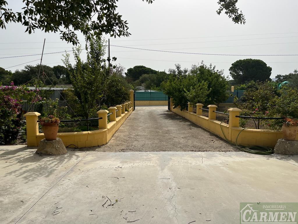 For sale of house in San José del Valle
