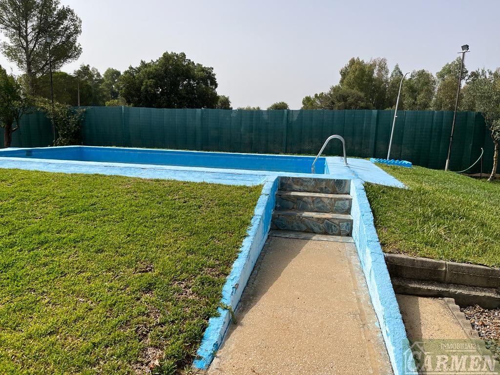 For sale of house in San José del Valle