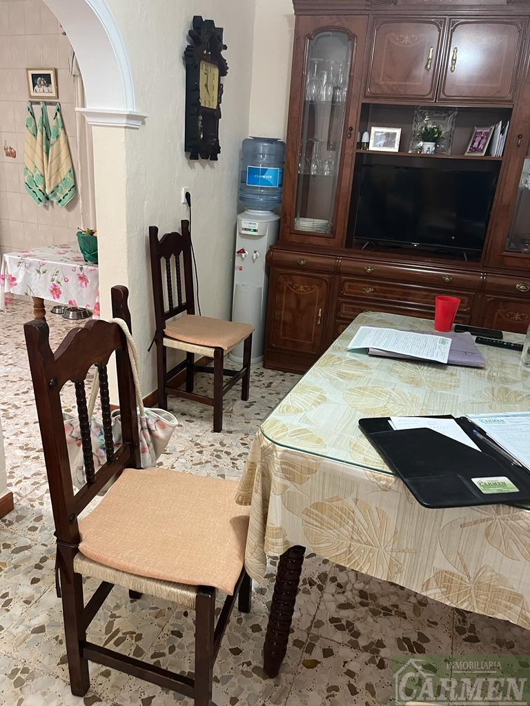 For sale of house in San José del Valle
