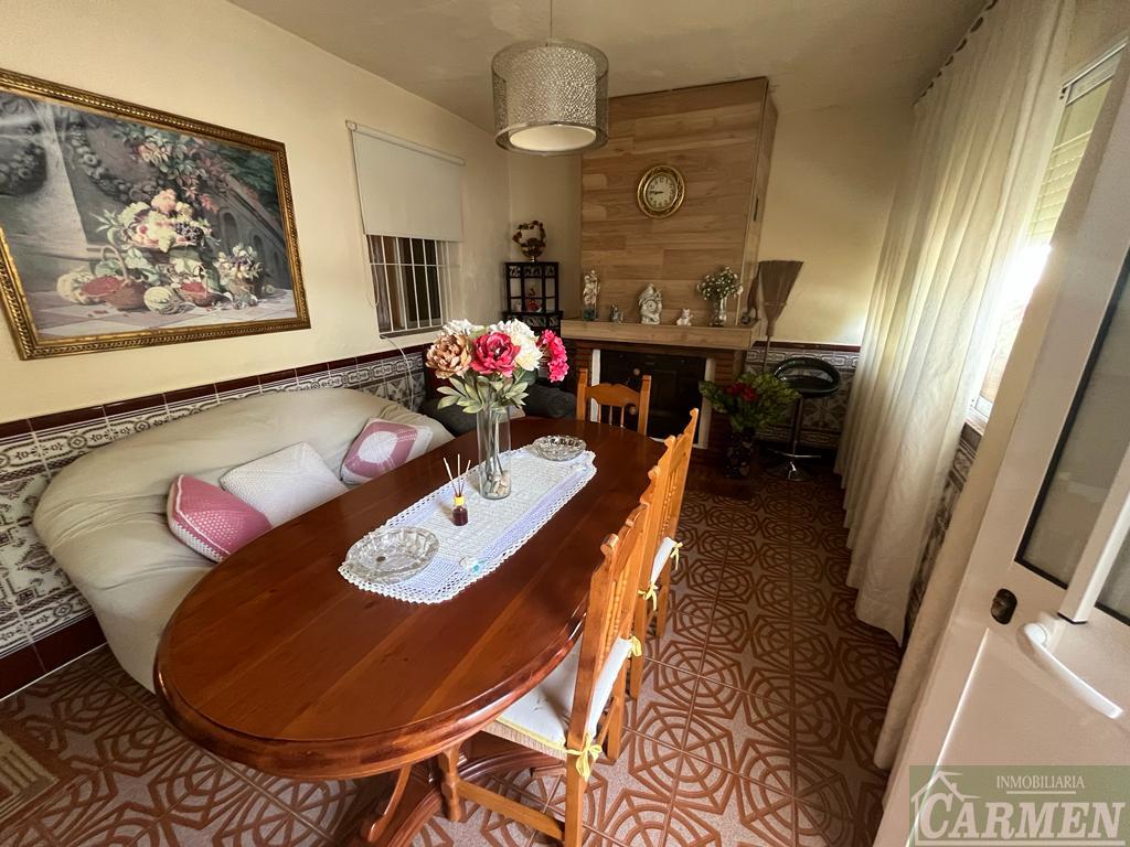 For sale of house in San José del Valle