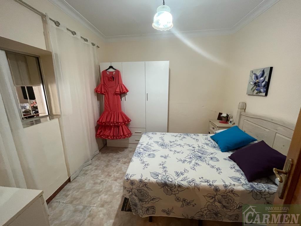 For sale of house in San José del Valle