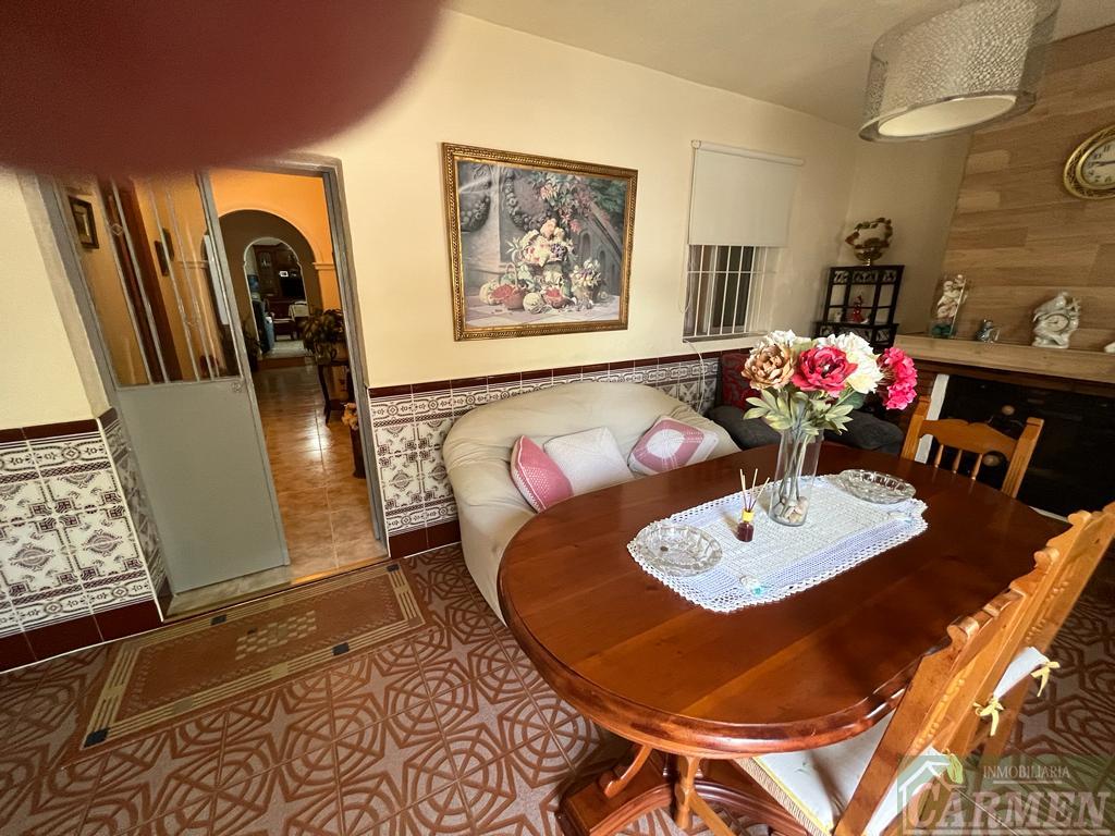 For sale of house in San José del Valle