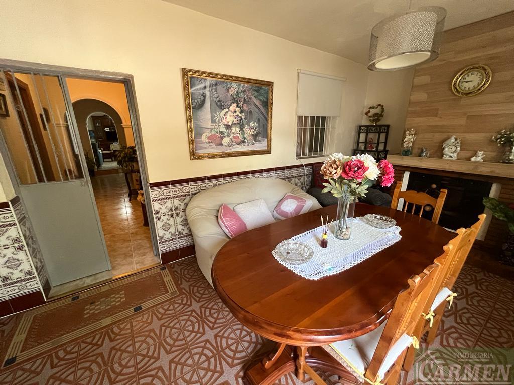 For sale of house in San José del Valle