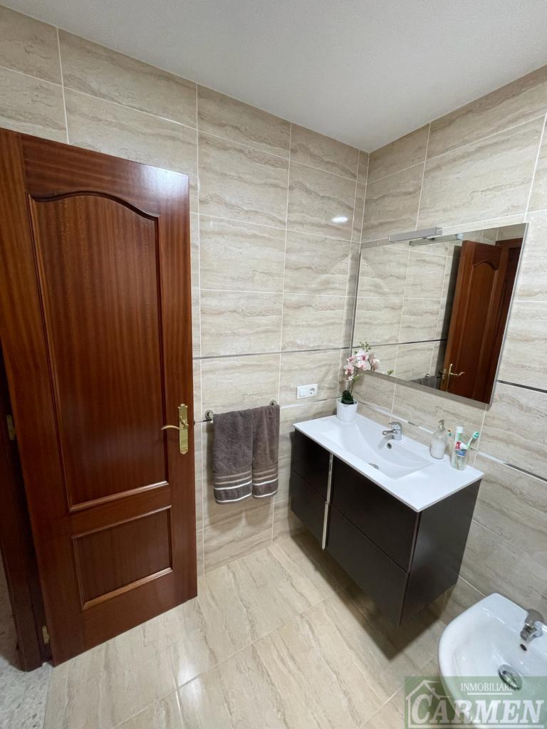 For sale of flat in Jerez de la Frontera