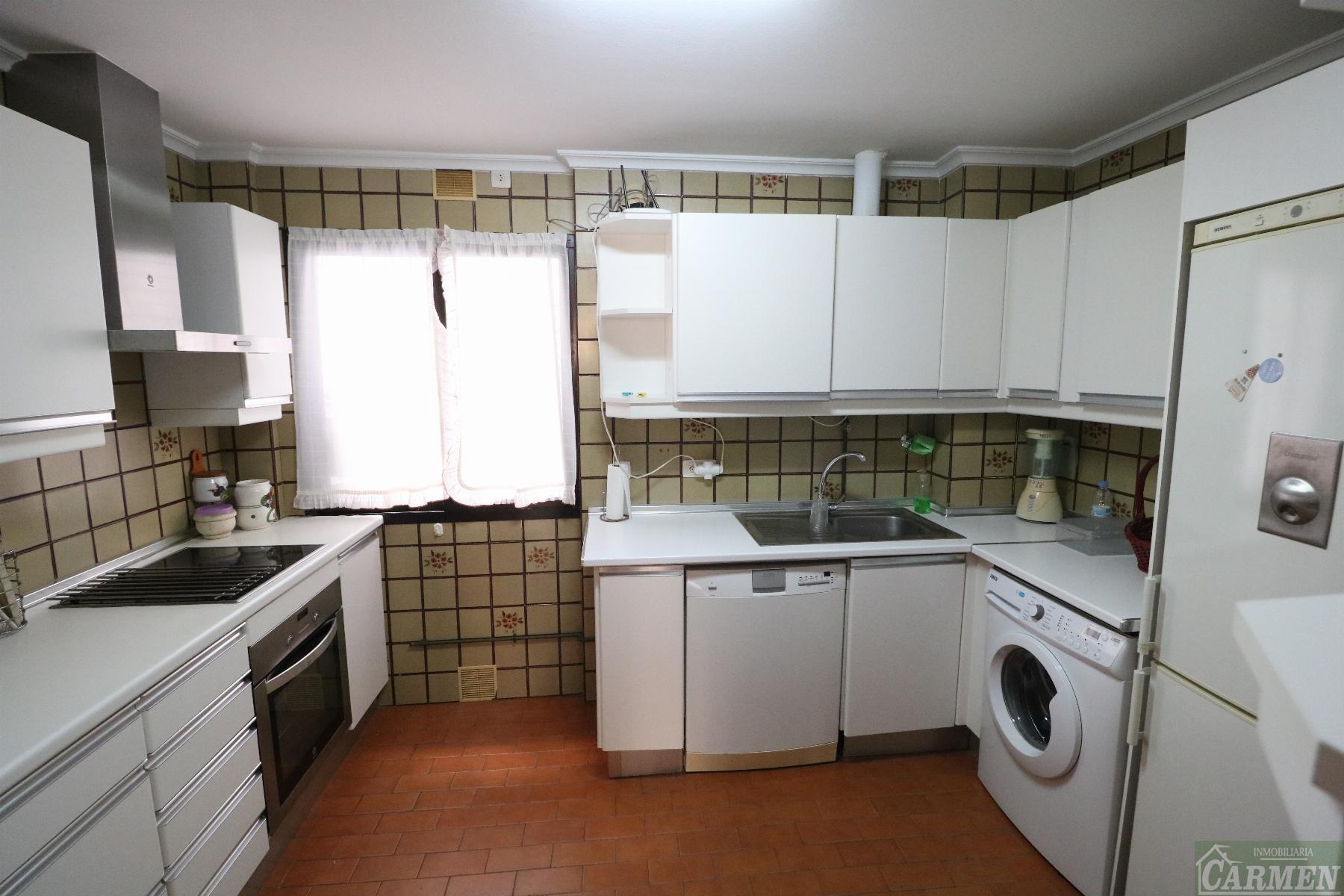 For sale of flat in Jerez de la Frontera