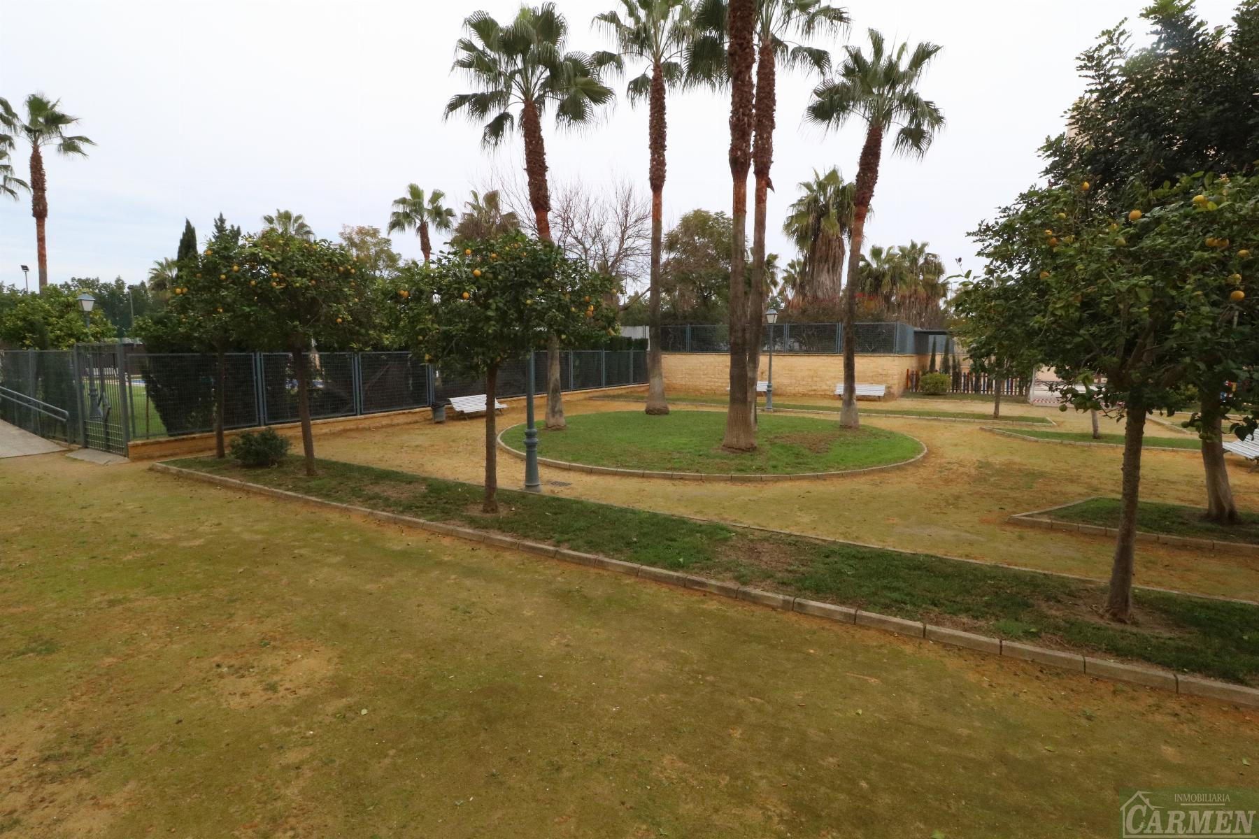 For sale of flat in Jerez de la Frontera