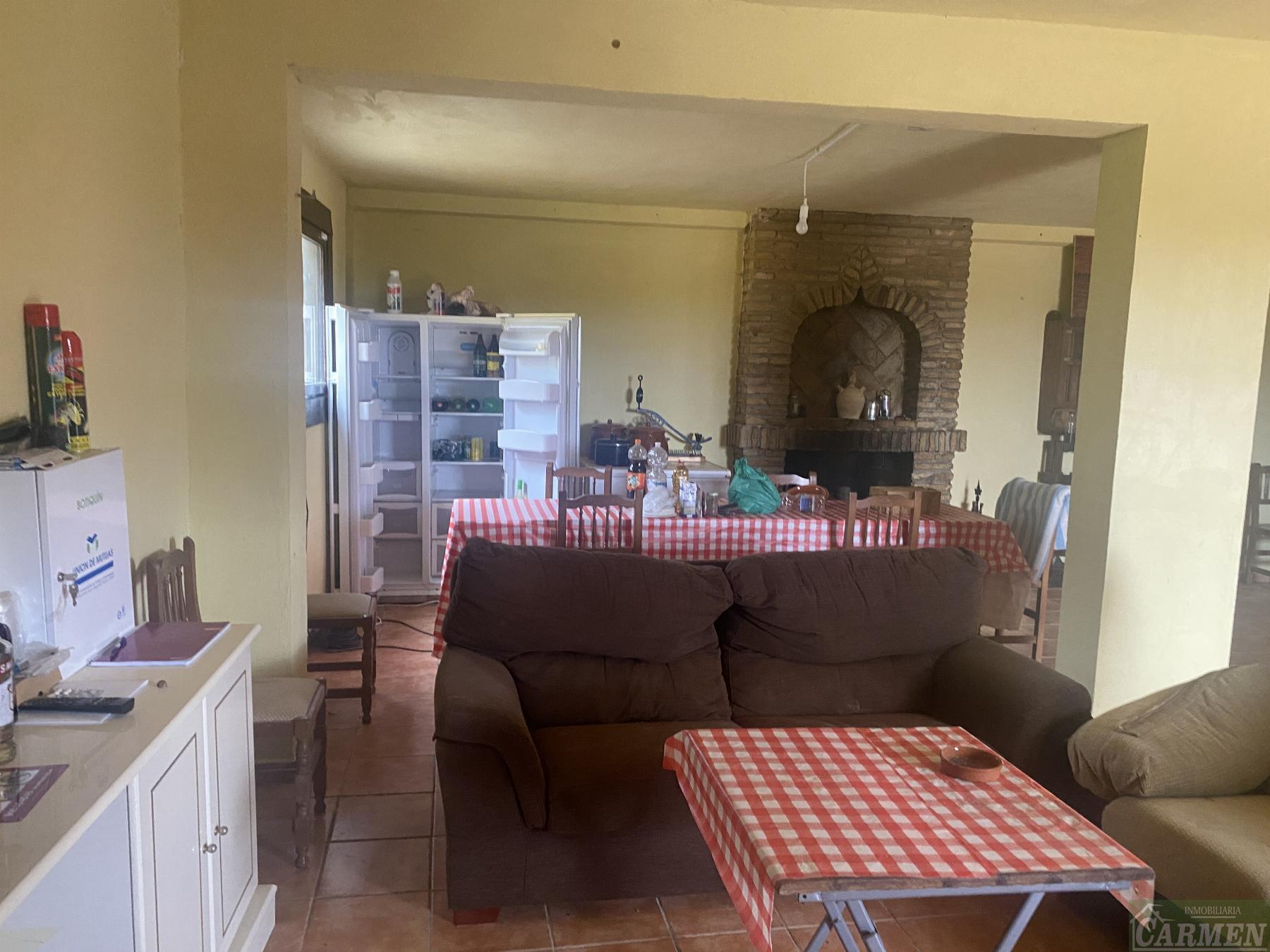 For sale of house in Jédula