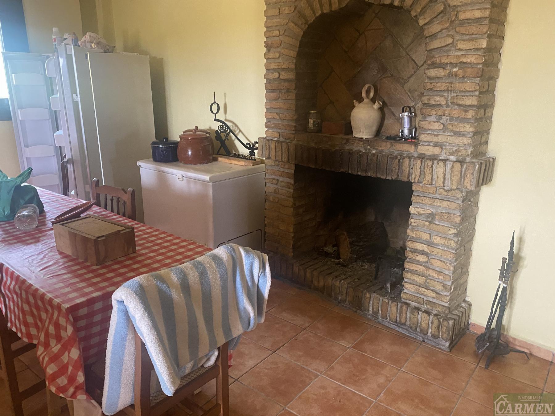 For sale of house in Jédula