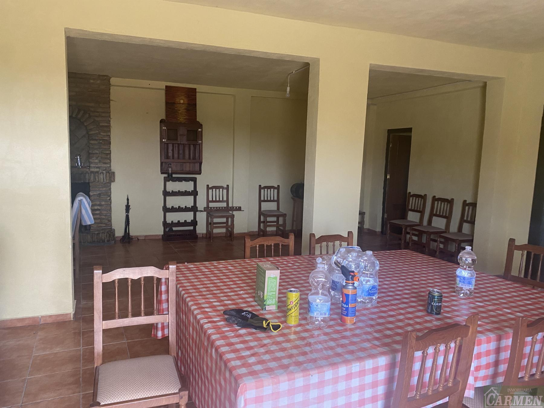 For sale of house in Jédula