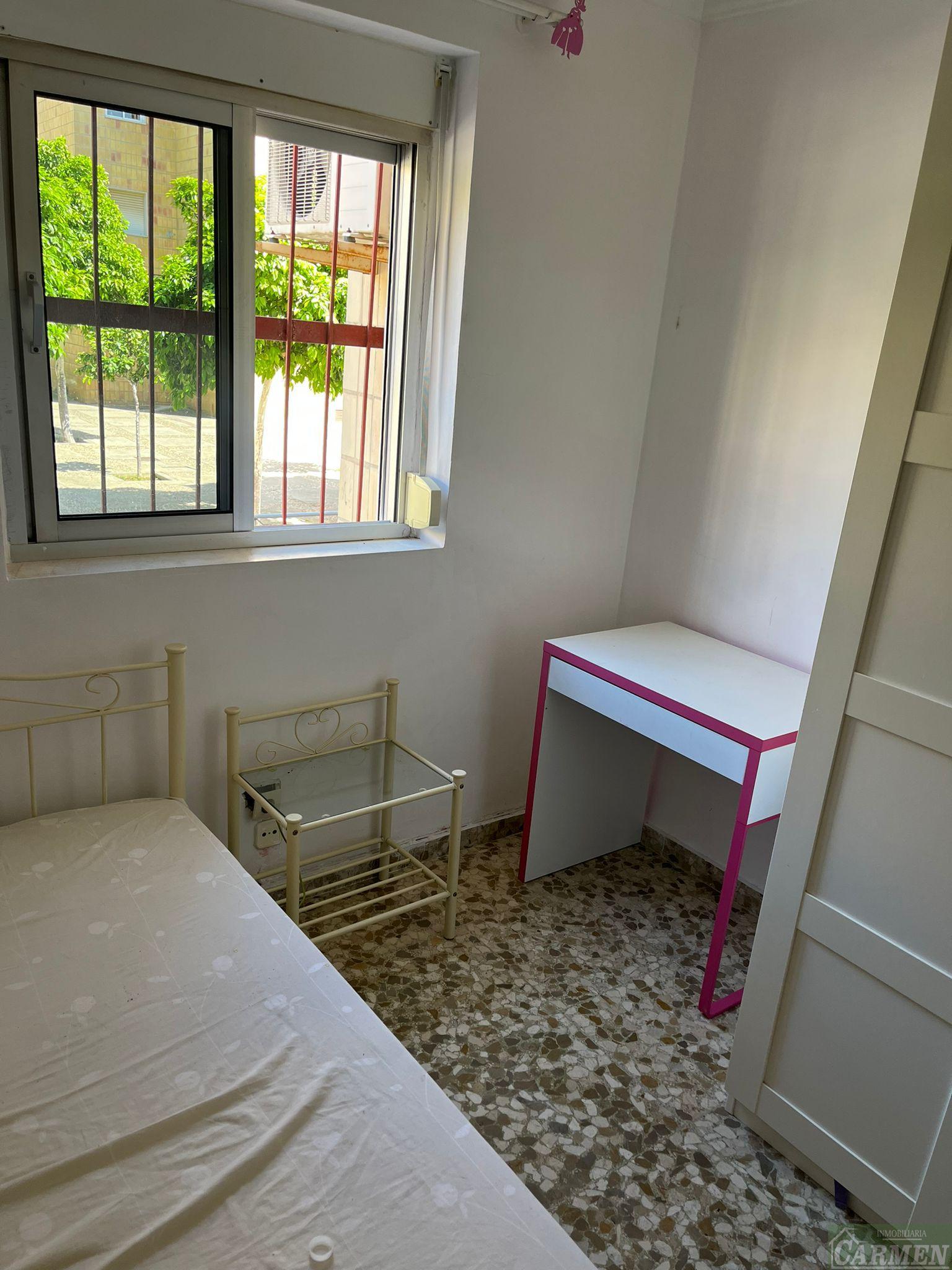 For sale of flat in Jerez de la Frontera