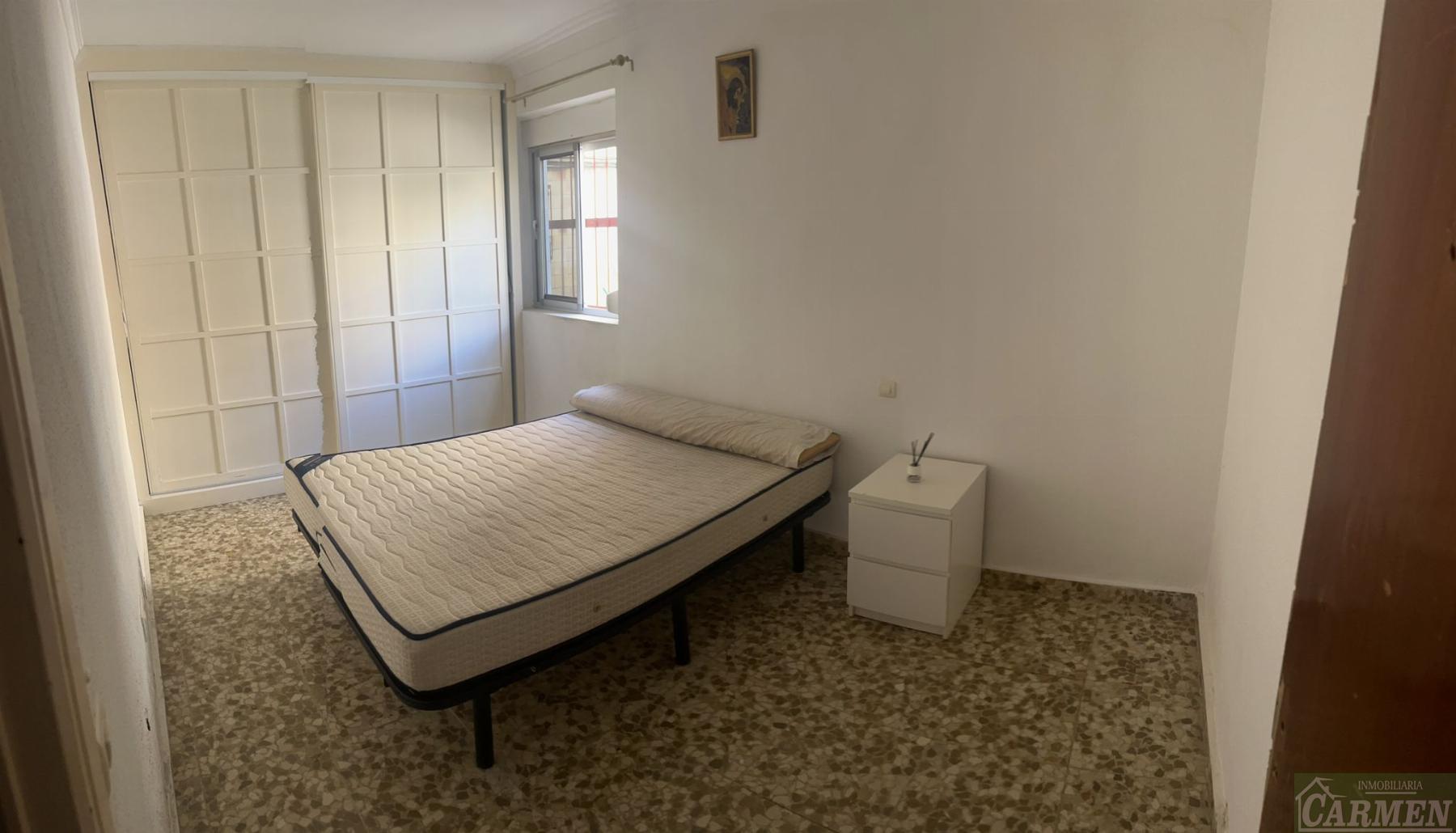 For sale of flat in Jerez de la Frontera