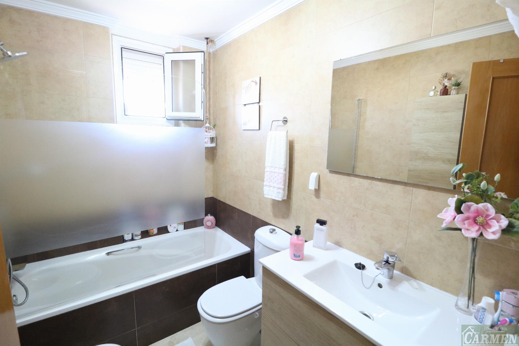 For sale of penthouse in Jerez de la Frontera