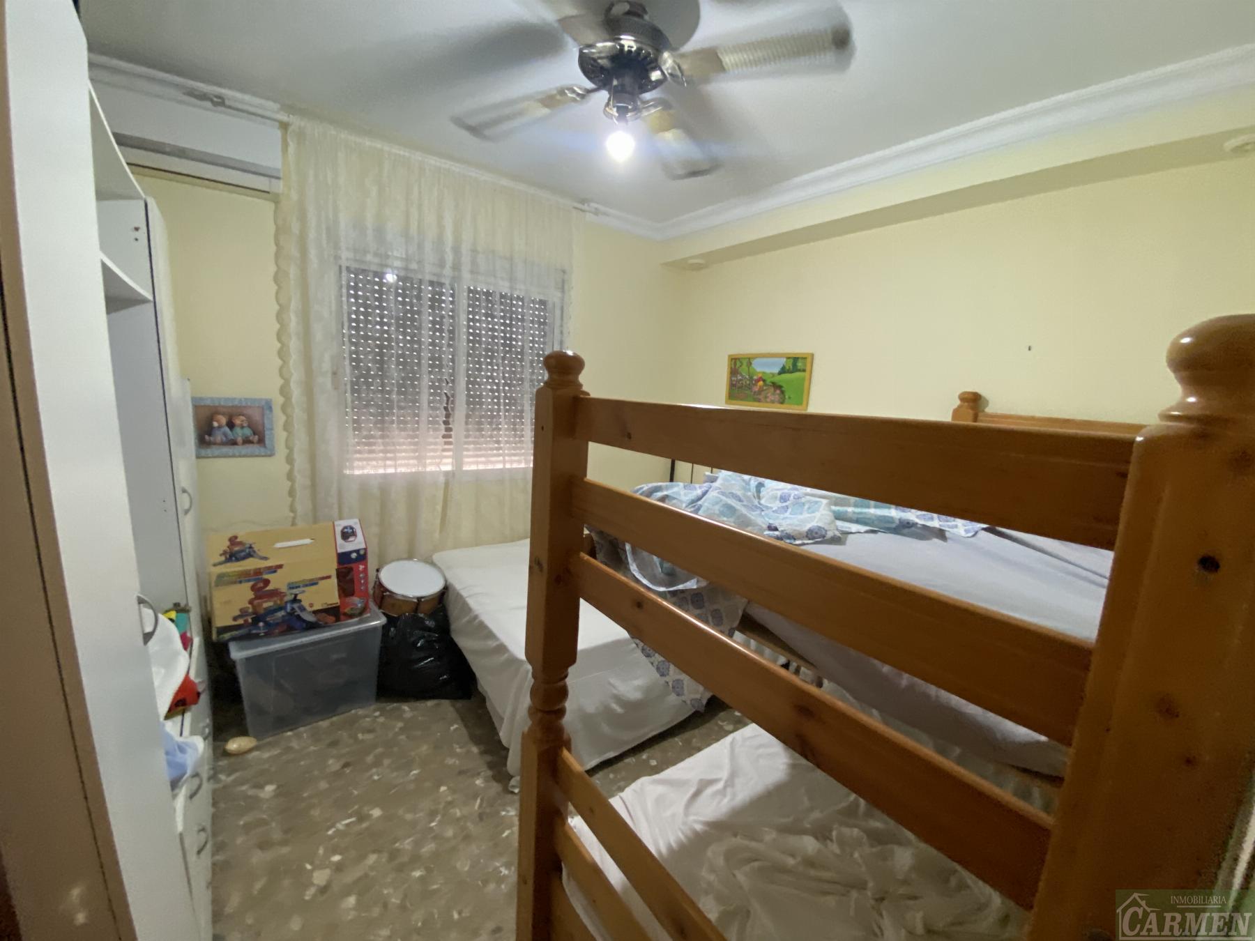 For sale of rural property in San José del Valle