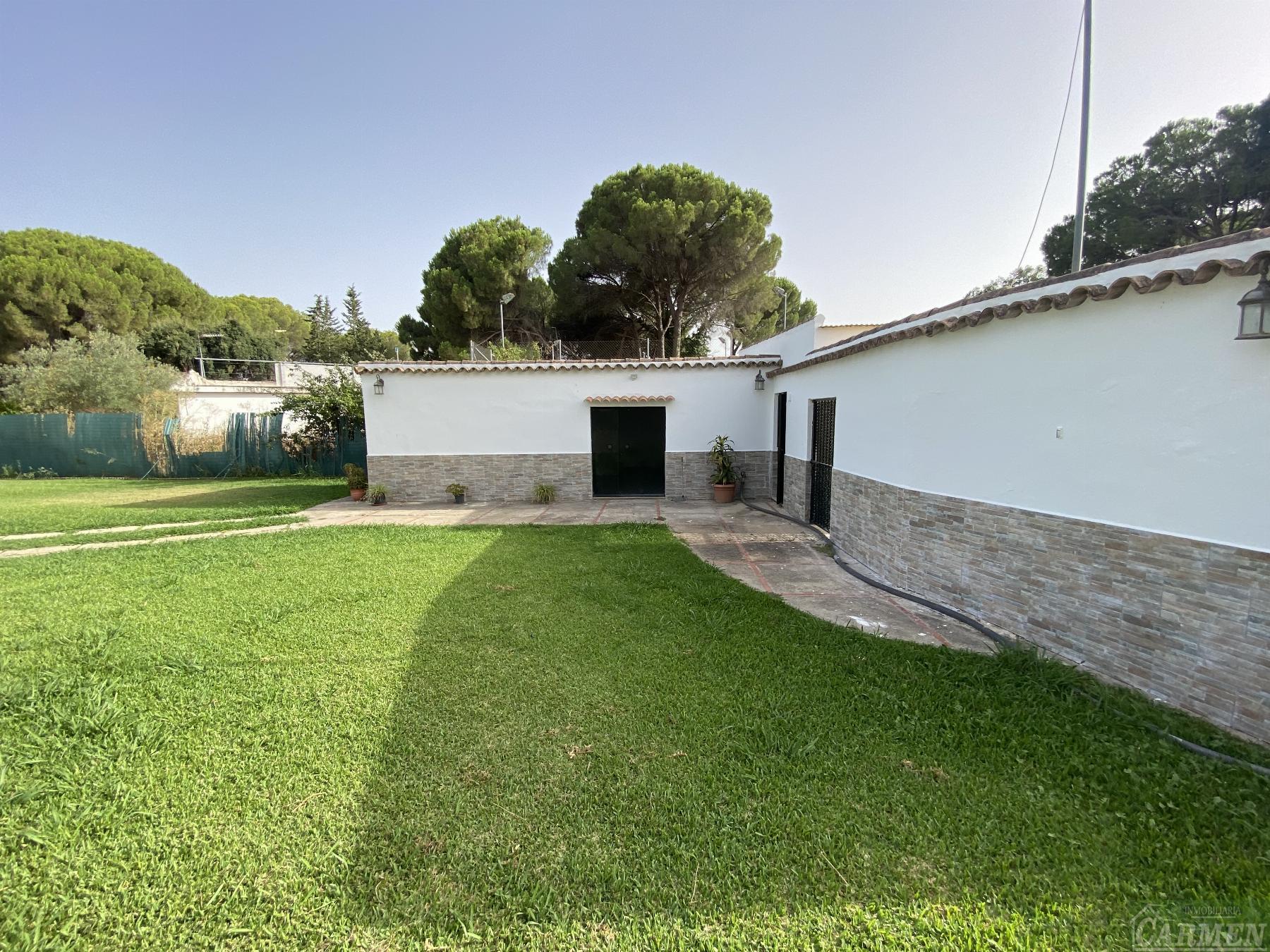 For sale of rural property in San José del Valle