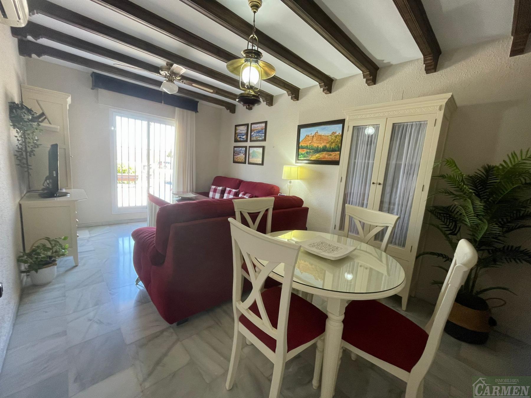 For sale of house in Jédula