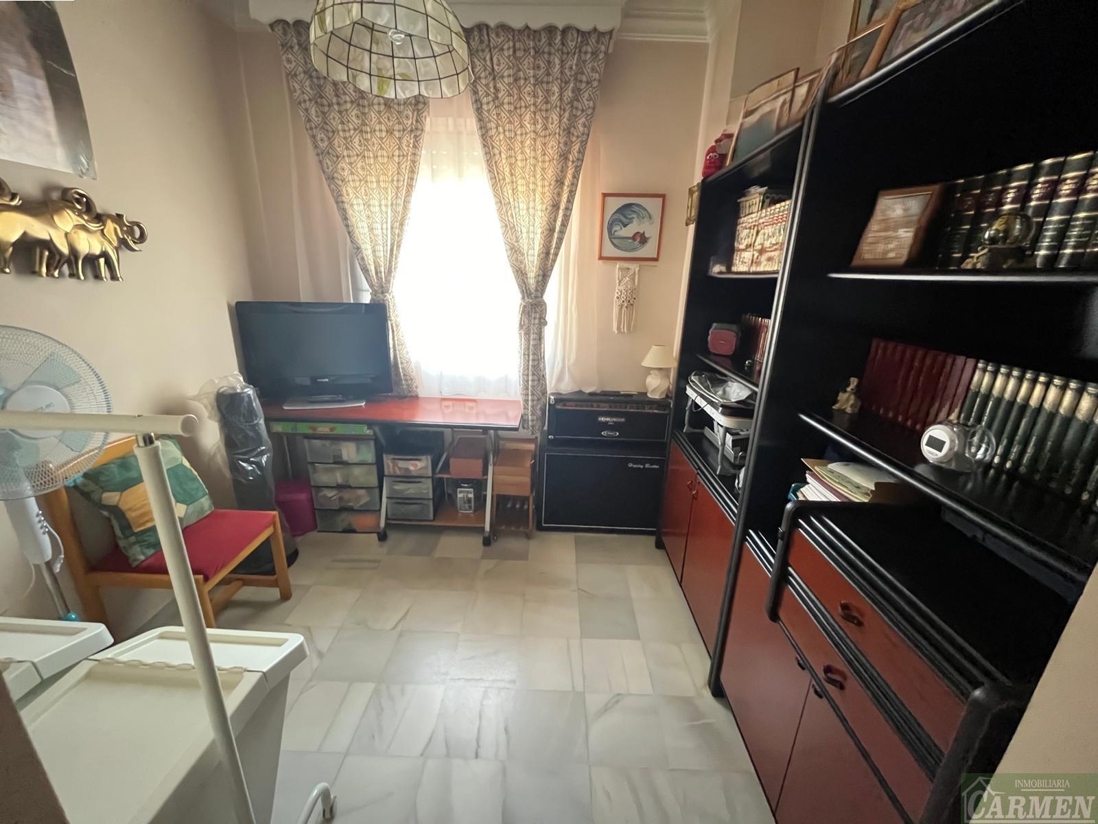 For sale of house in Jerez de la Frontera