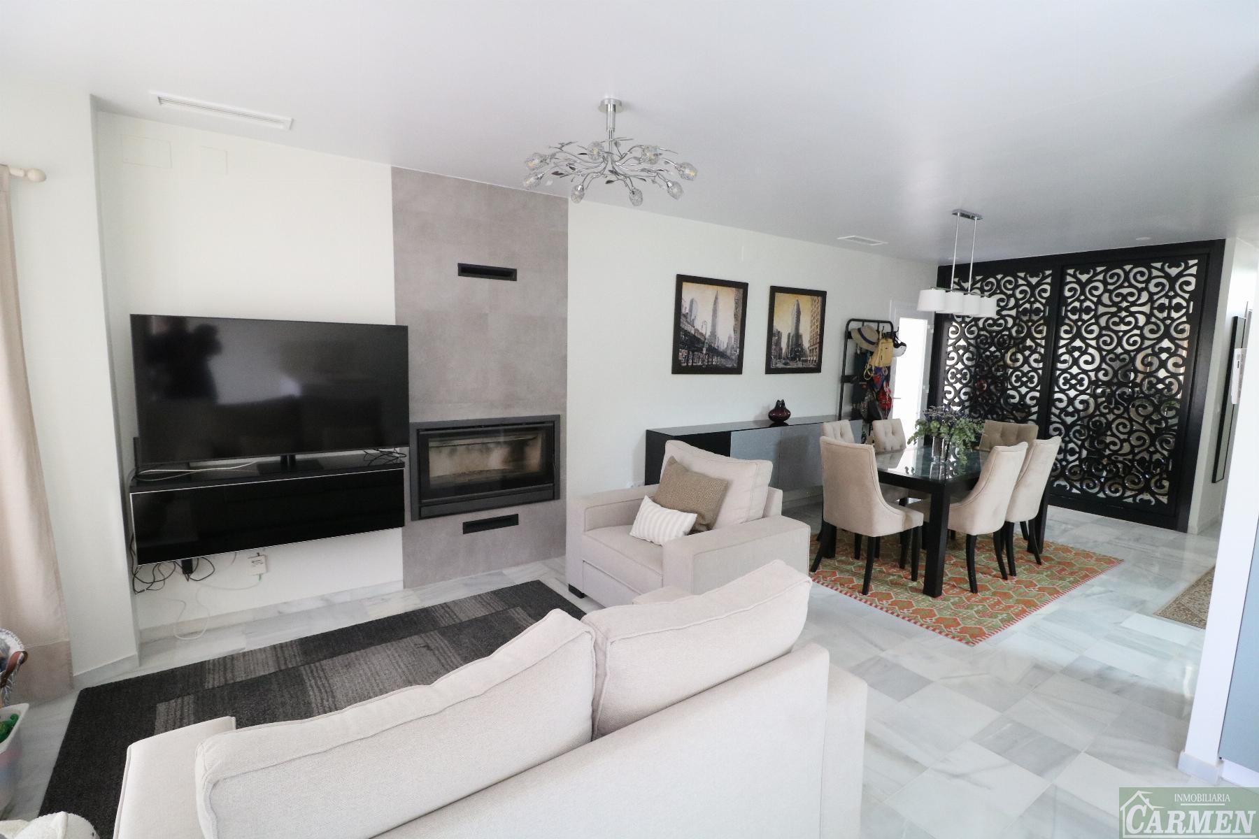 For sale of chalet in Jerez de la Frontera