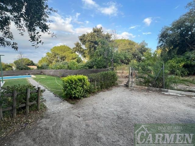 For sale of rural property in San José del Valle