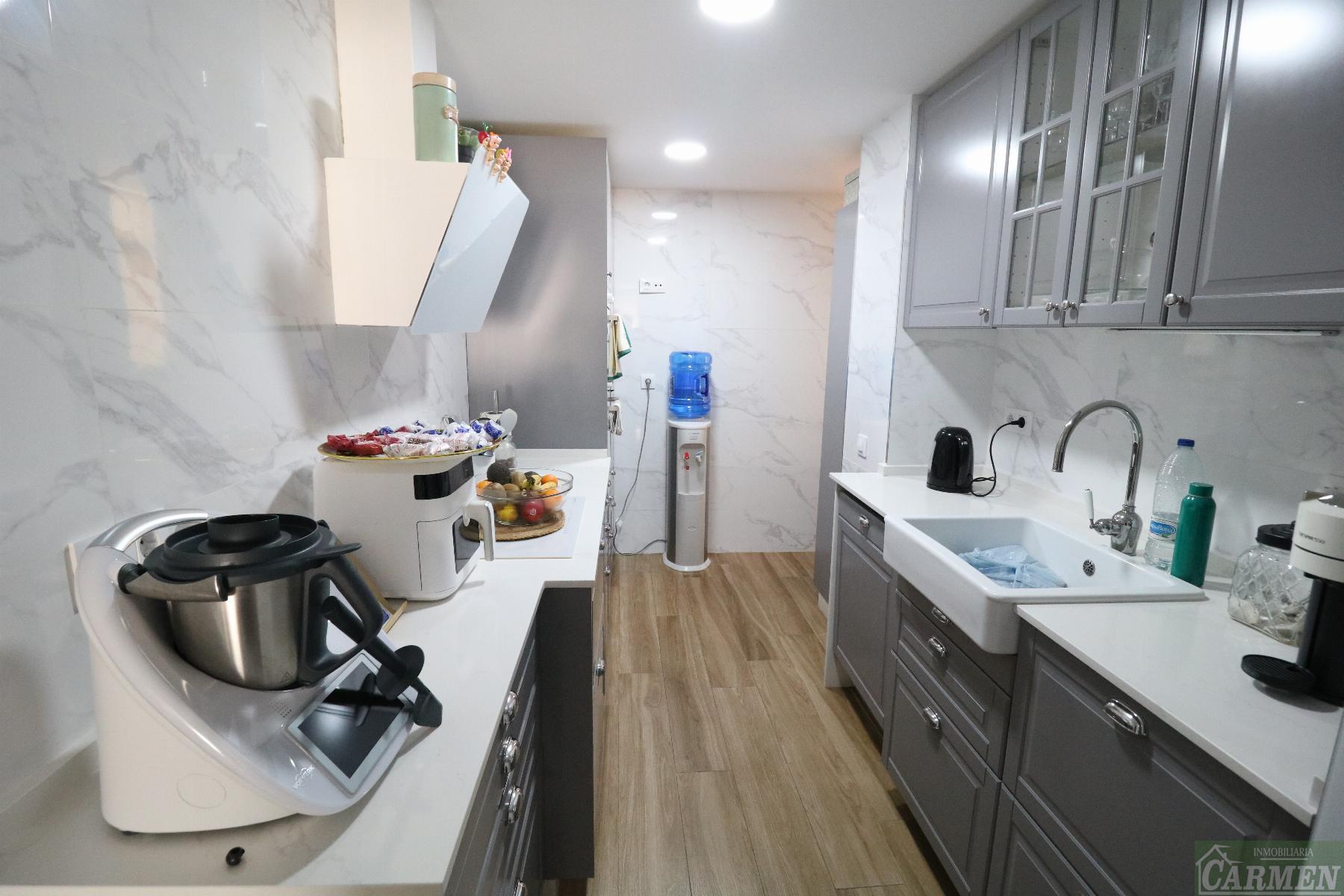 For sale of flat in Jerez de la Frontera