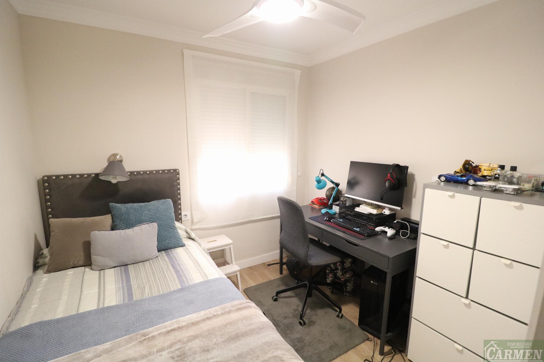 For sale of flat in Jerez de la Frontera