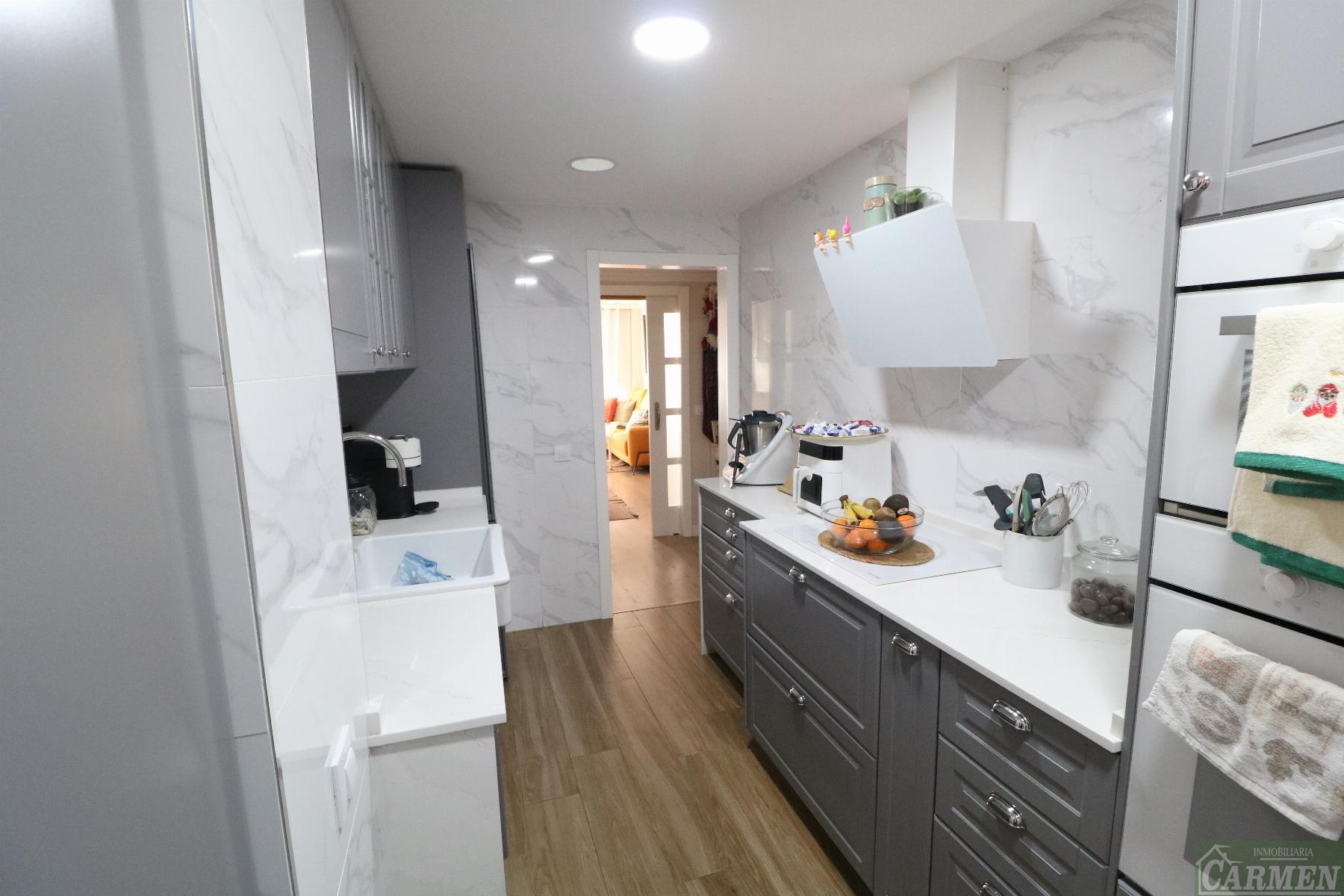 For sale of flat in Jerez de la Frontera