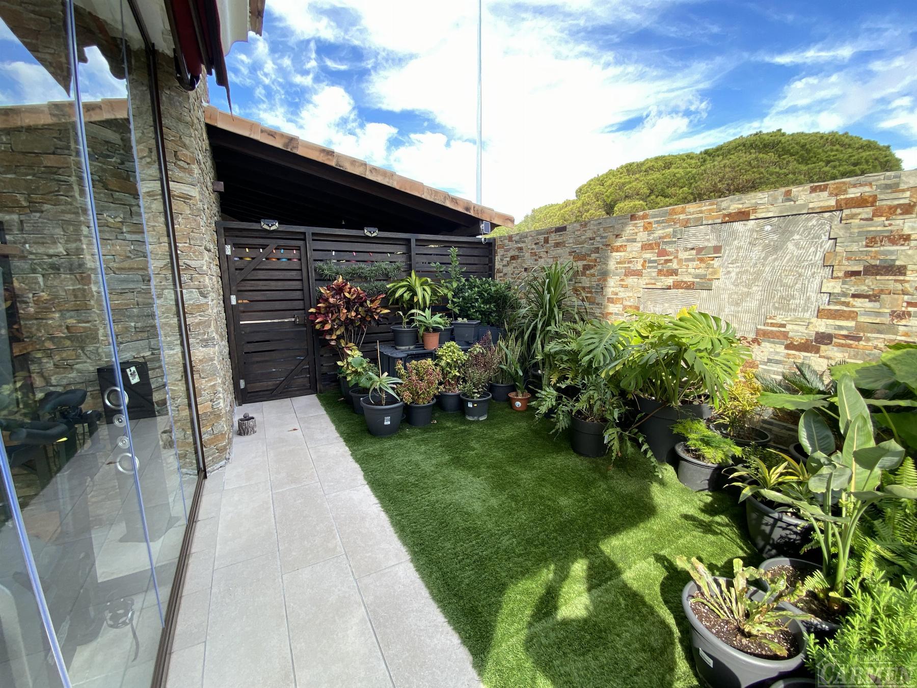 For sale of chalet in Chiclana de la Frontera