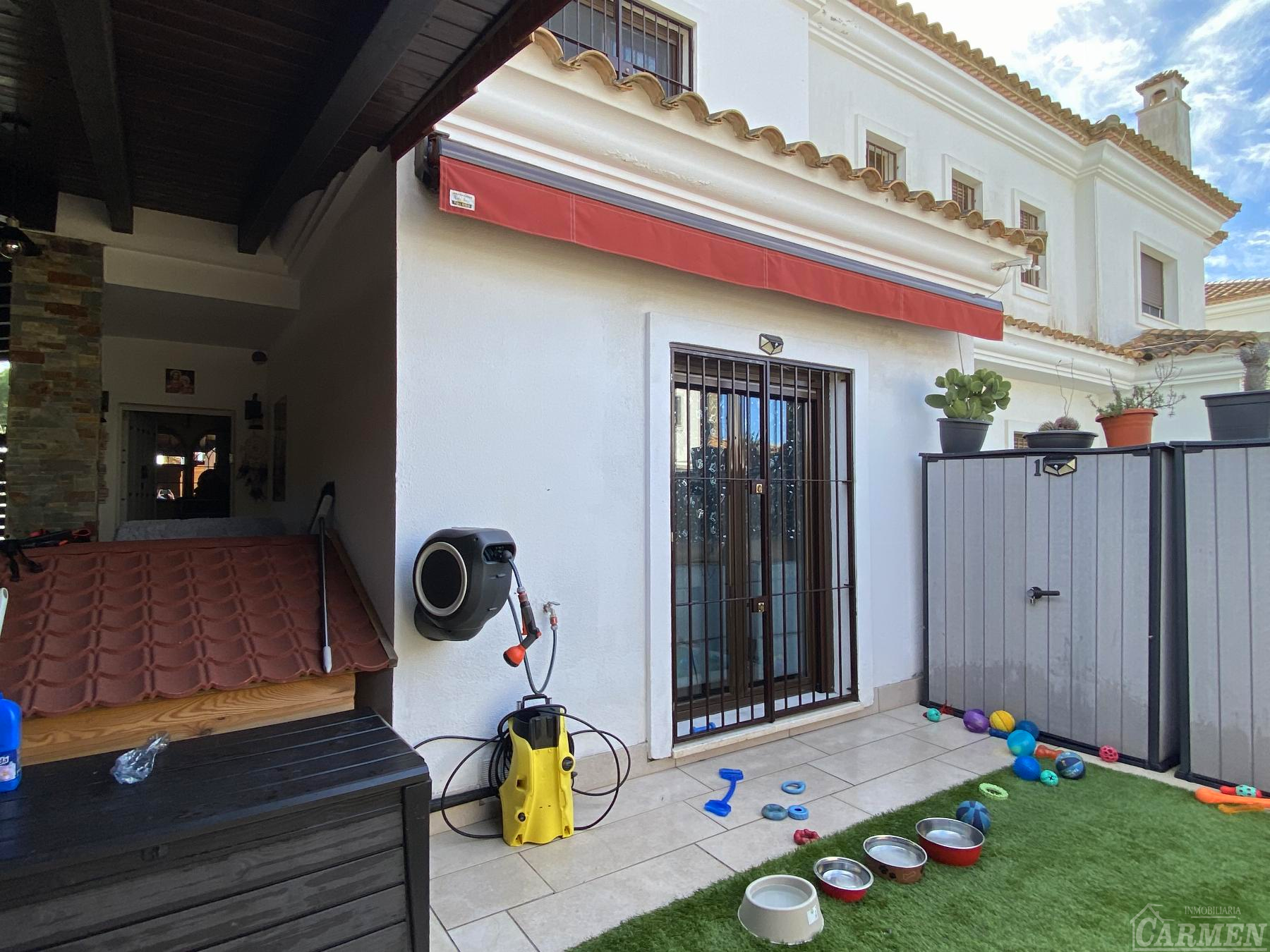 For sale of chalet in Chiclana de la Frontera