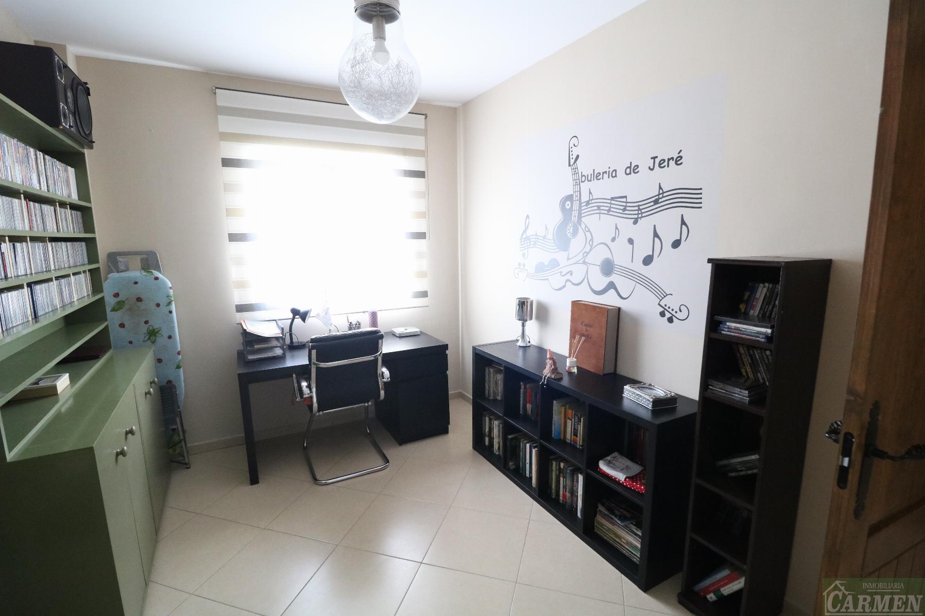 For sale of house in Jerez de la Frontera
