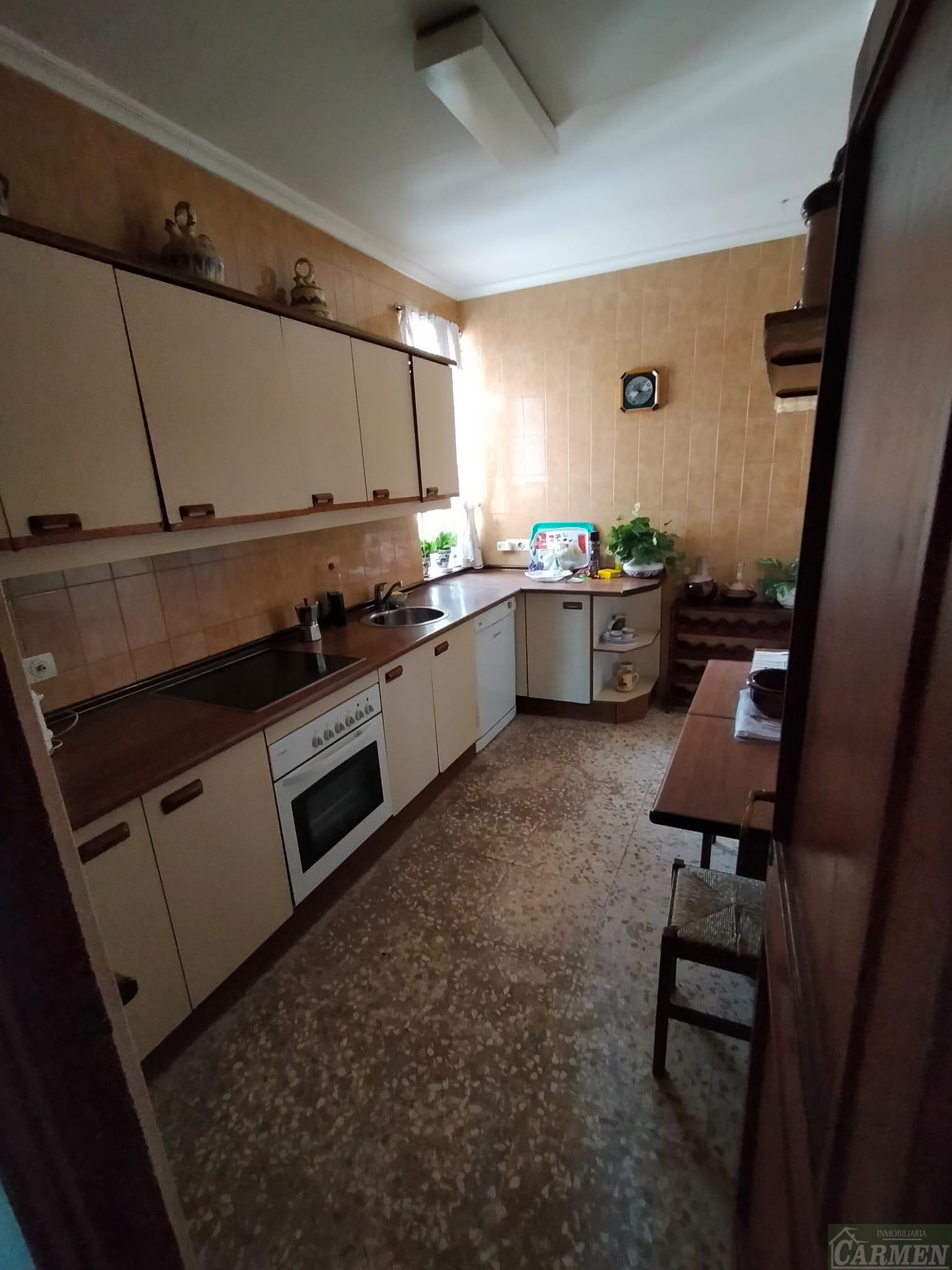 For sale of flat in Jerez de la Frontera