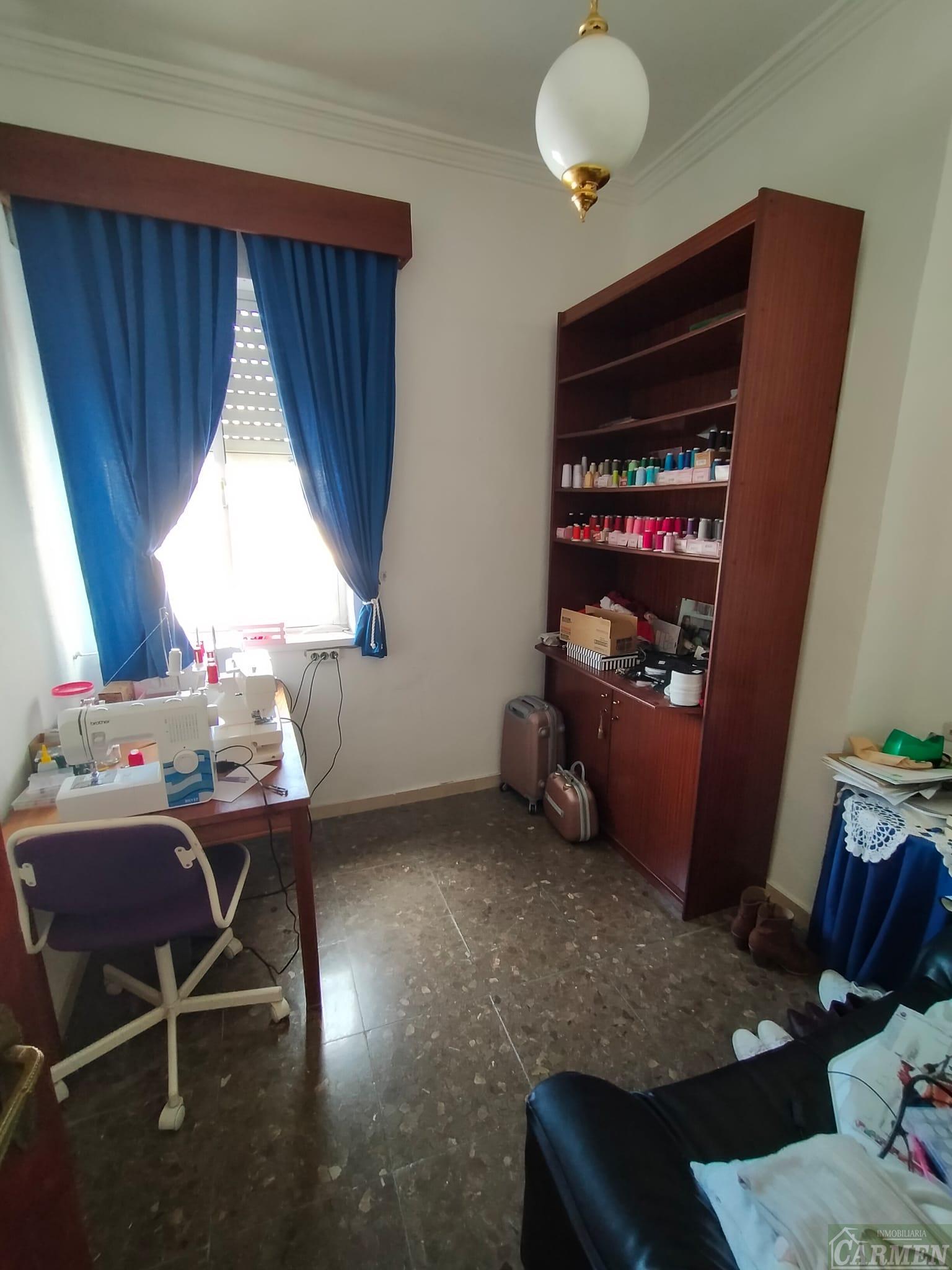 For sale of flat in Jerez de la Frontera