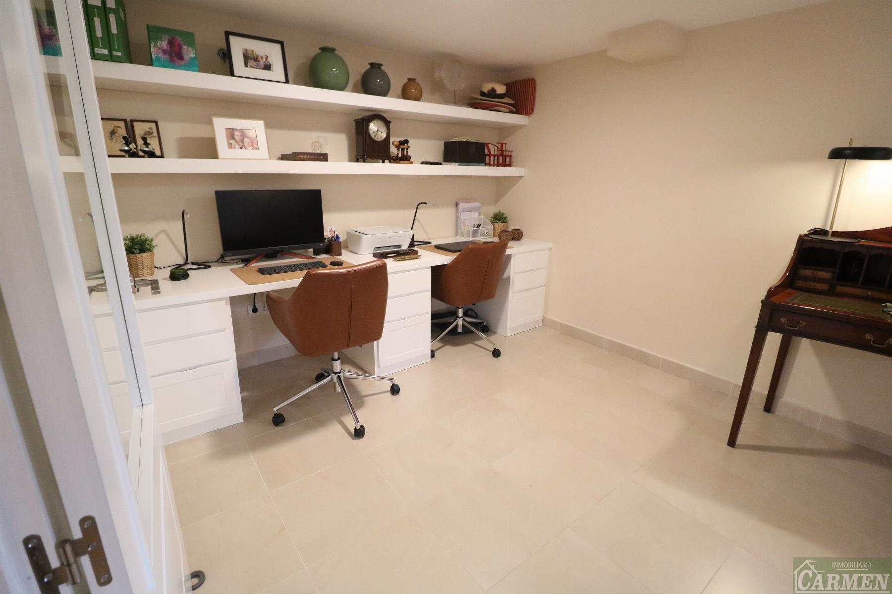 For sale of house in Jerez de la Frontera