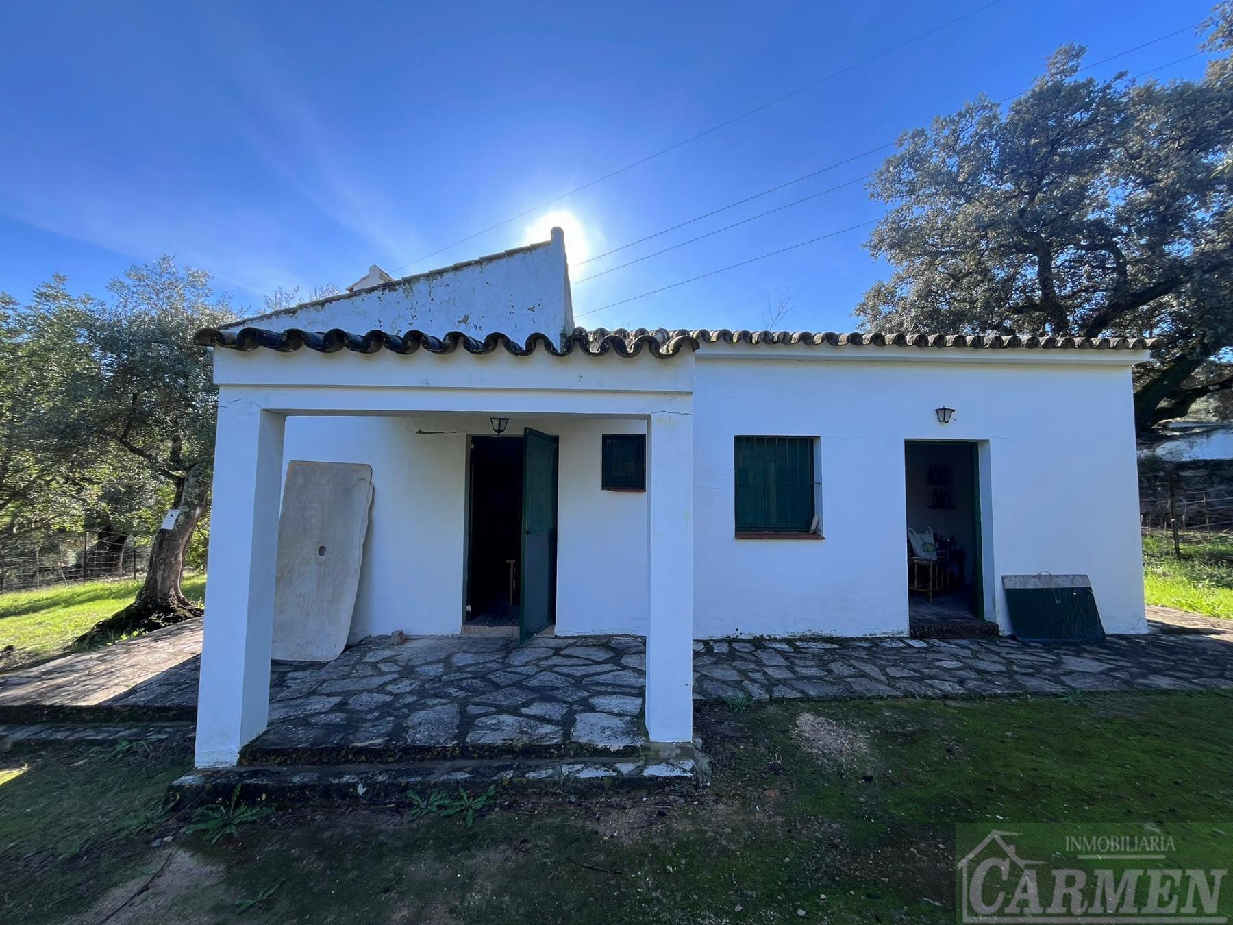 Venta de finca rústica en El Bosque