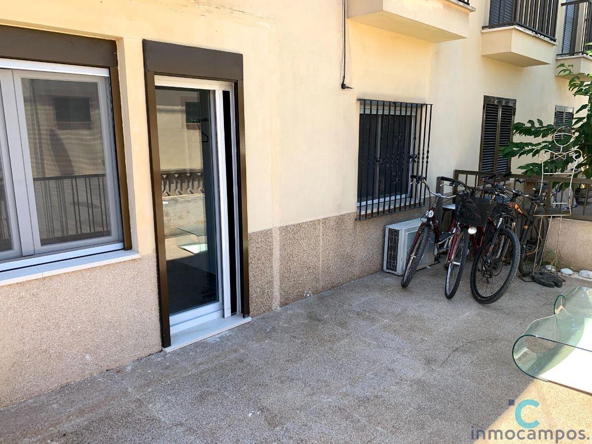 For sale of ground floor in Campos