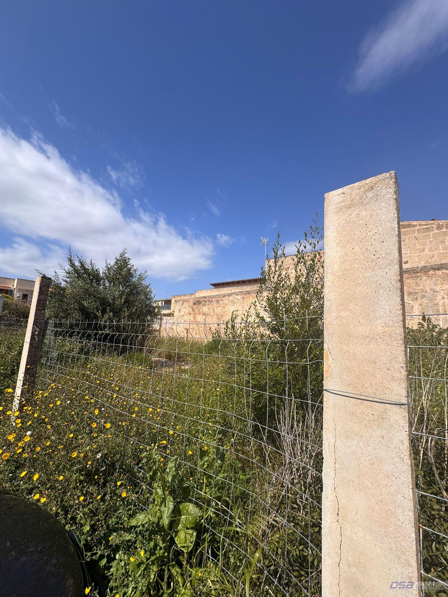 Venta de terreno en Llucmajor