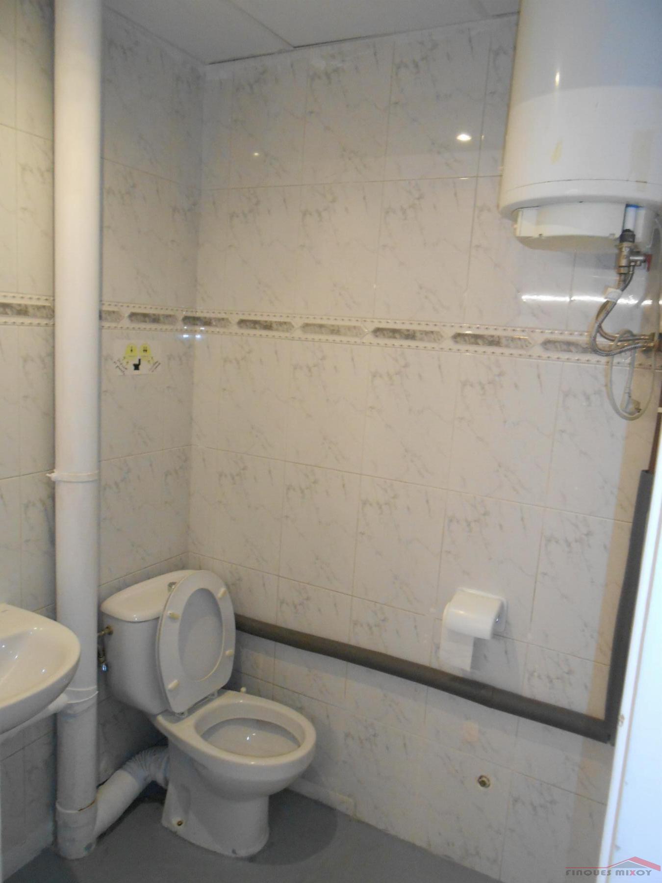For rent of commercial in Barcelona